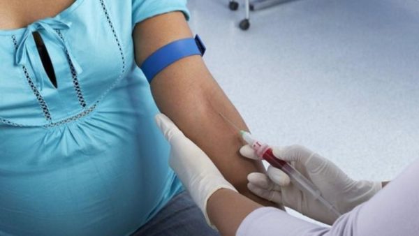 Беременным женщинам крайне необходимо сдать кровь на уреаплазму